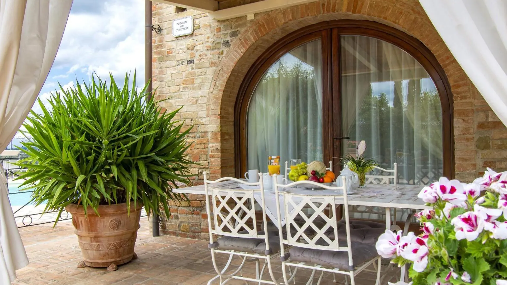 Holiday Home La Vecchia Pieve By Interhome Montespertoli 0*,